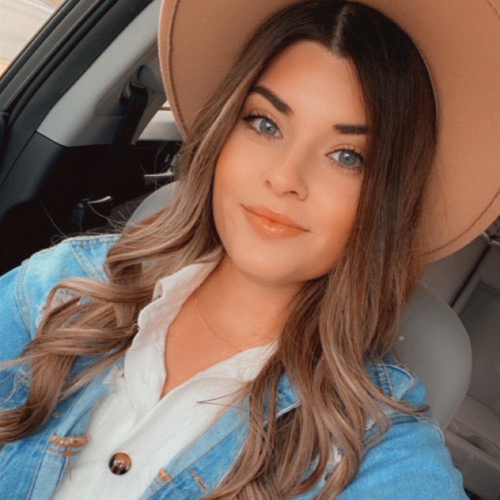 Meet your Posher, Tori